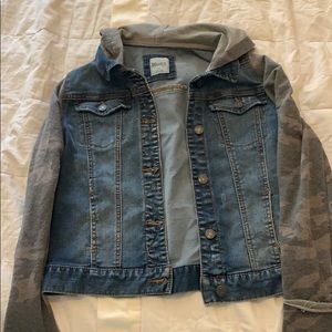 Jean Jacket Hood